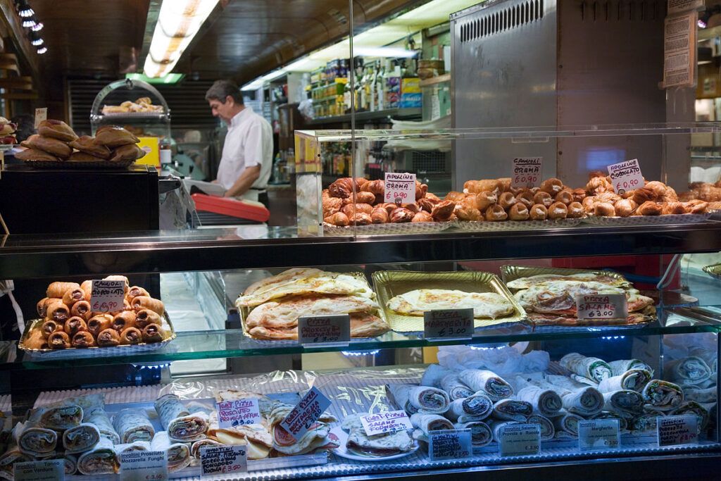 Best pastry shops in Venice